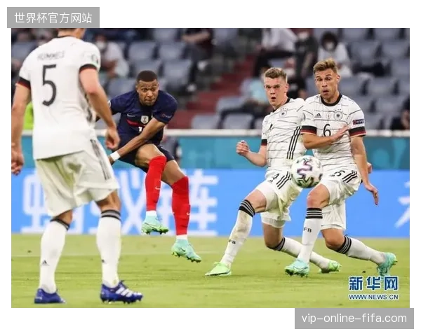 法国队计划在小组赛间歇期安排热身赛,以保证替补球员的竞技状态 法国队计划在小组赛间歇期安排热身赛,以保证替补球员的竞技状态